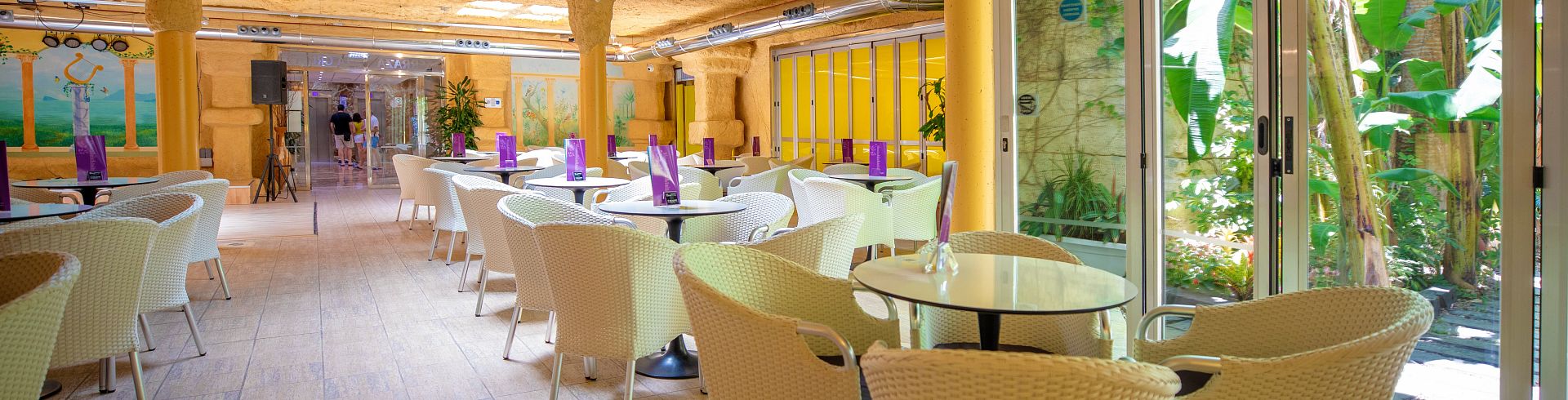 Salles de réception à l'Hotel diplomatique Servigroup