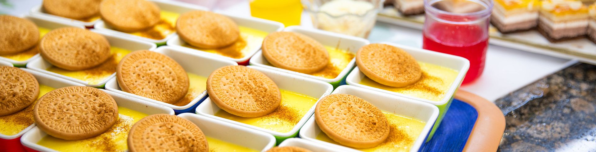 Flavors by the sea at Hotel Servigroup Galúa