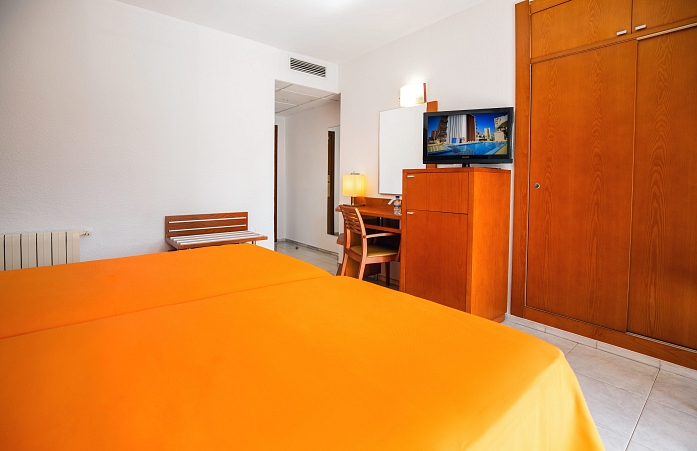 Double Room with Pool View