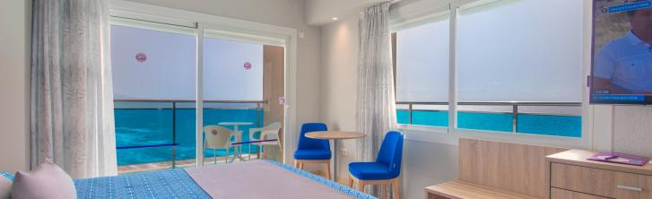 Front Double Room