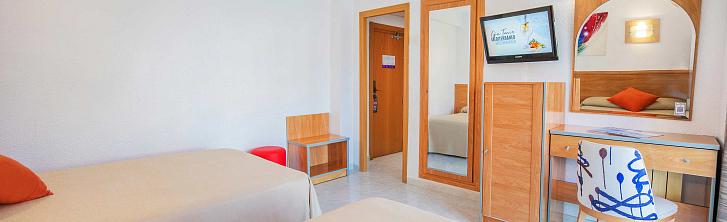 Chambre Double (capacité de 4 personnes)