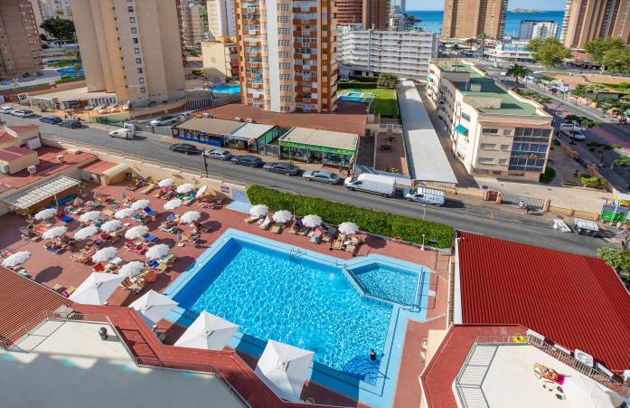 Chambre Double avec Vue sur la Piscine