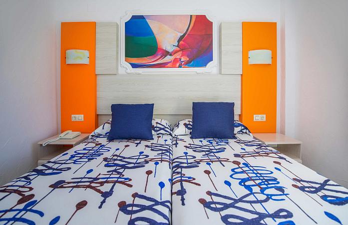 Twin Room