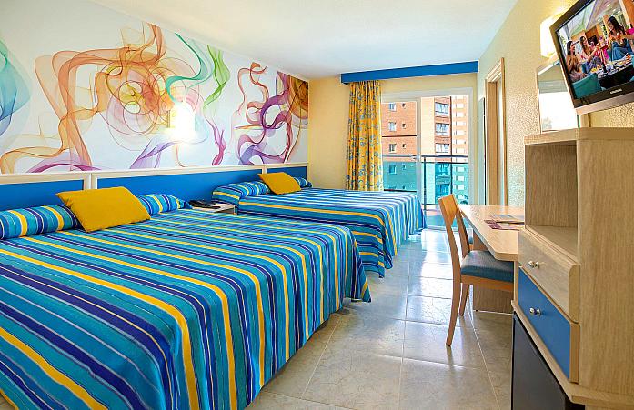 Chambre Double (capacité de 4 personnes)