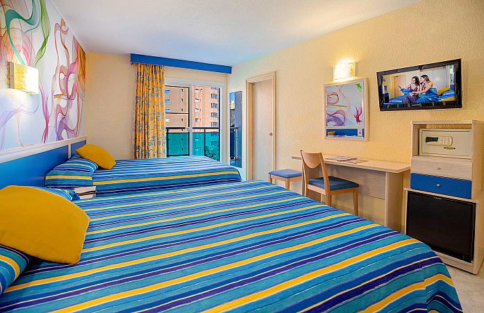 Chambre Double (capacité de 4 personnes)