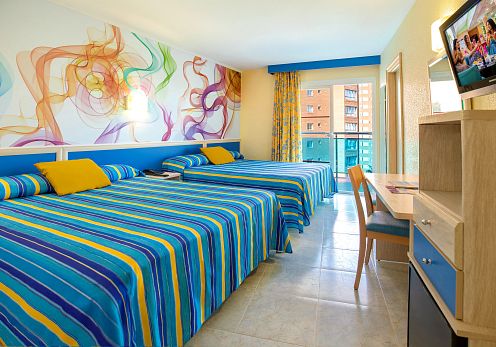 Chambre Double (capacité de 4 personnes)