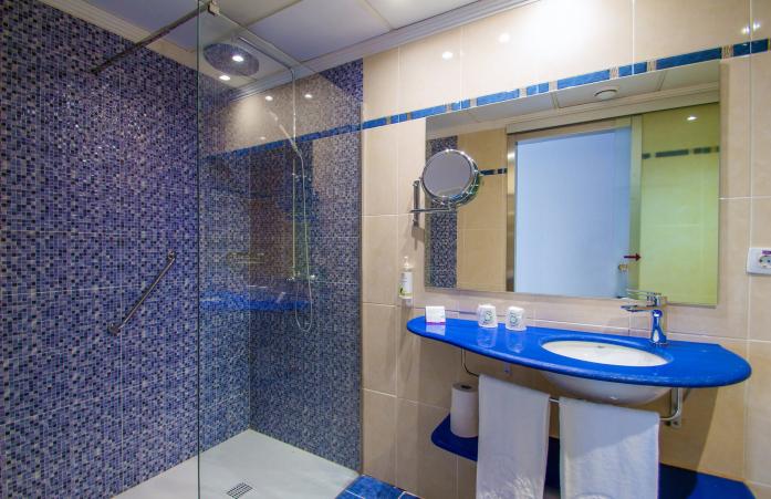 Double Room Lounge (max. capacity 4 people)