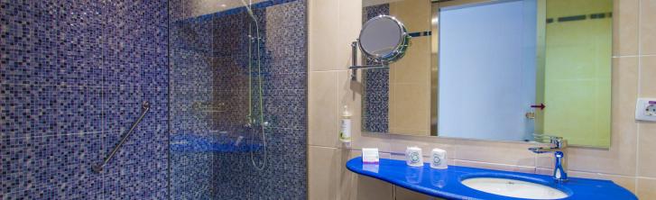 Double Room Lounge (max. capacity 4 people)