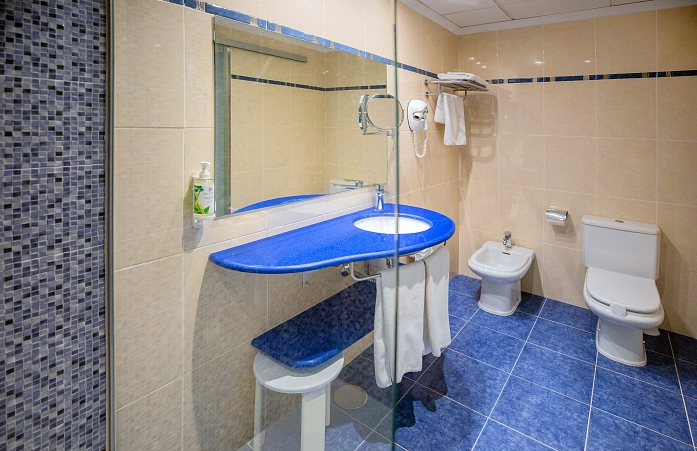 Double Room Lounge (max. capacity 4 people)