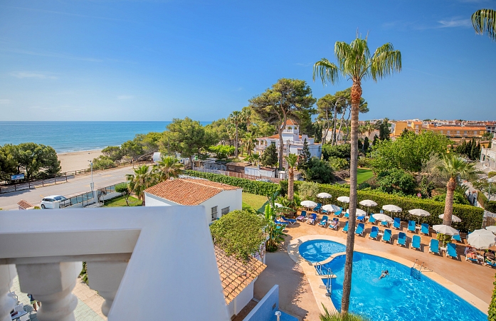 Double Room Lounge (max. capacity 4 people)