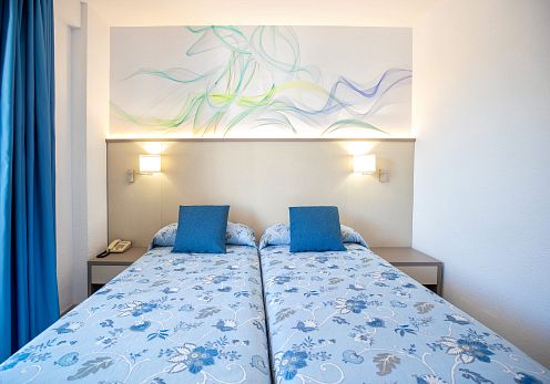 Double Room Lounge (max. capacity 6 people)