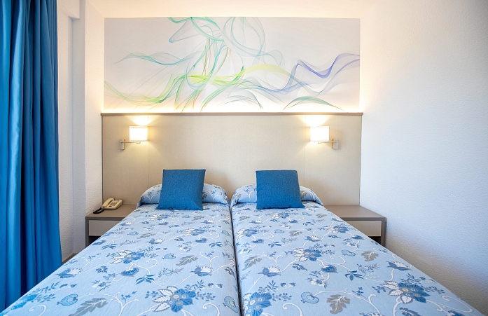 Double Room Lounge (max. capacity 6 people)