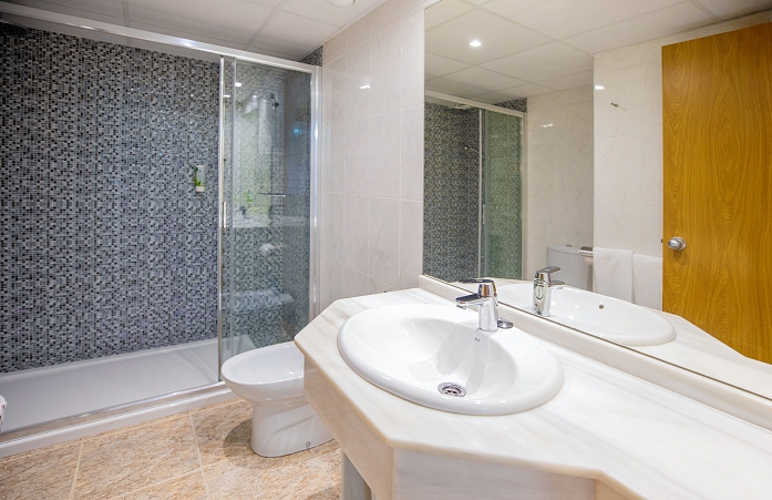 Family Room (max. capacity 5 people)