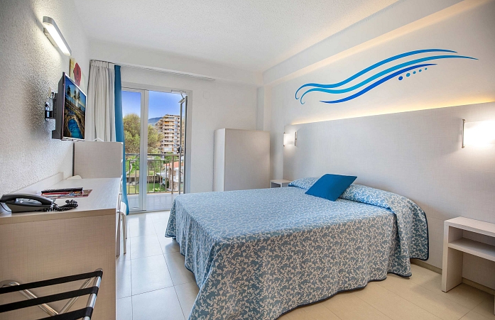 Double Room (Maximum capacity 3 persons)