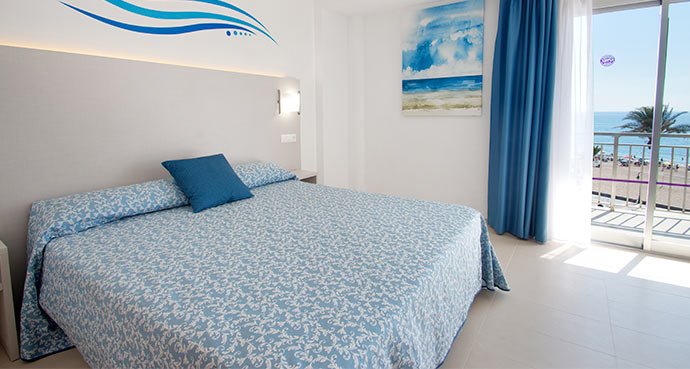 Chambre Familiale à l'Avant (capacité de 4 personnes)