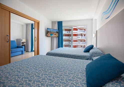 Double Room Lounge (Maximum capacity 6 people)