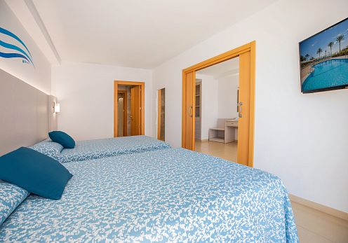 Double Room Lounge (Maximum capacity 6 people)