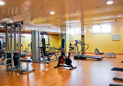 gym in hotel marina playa de mojácar