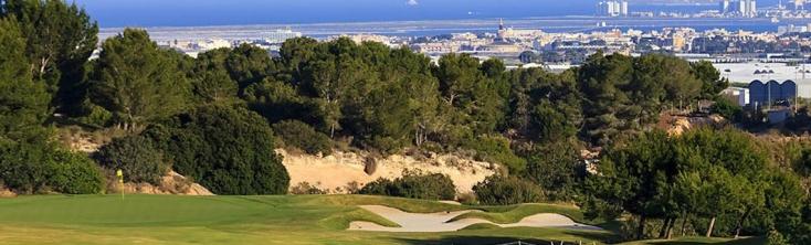 parcours de golf avec vue sur la mer à Orihuela
