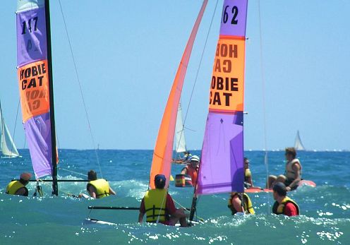 Pratique de la voile à Alcoceber