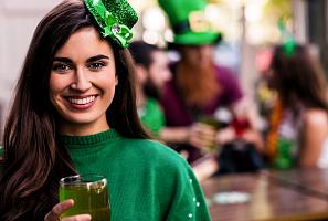 Saint Patrick's day desserts at Servigroup Hotels
