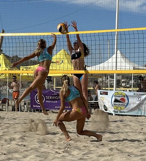 Beach Volleyball in Benidorm