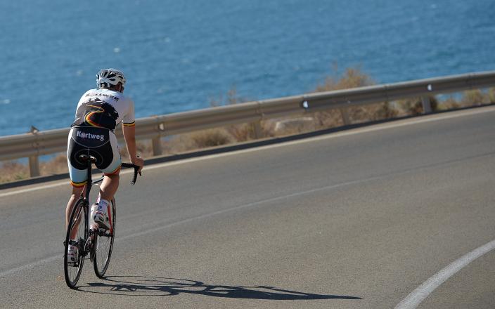 Road cycling on the coasts of Spain