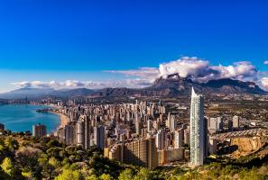 Tower Building Lugano in Benidorm