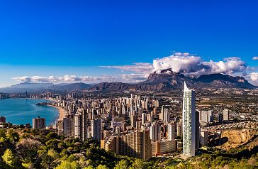 Tower Building Lugano in Benidorm
