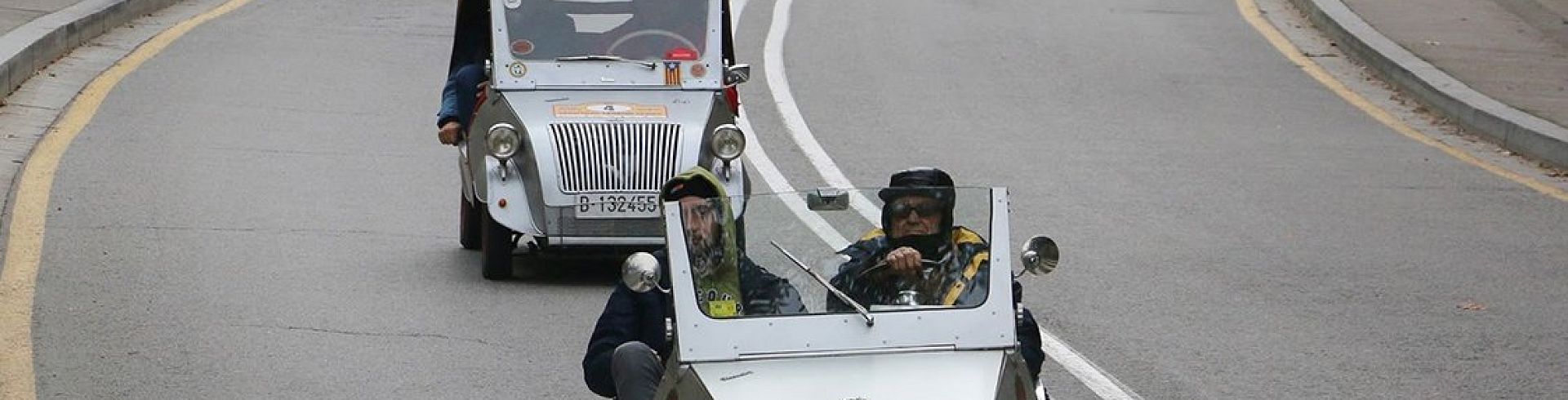 Tour de microcars classiques