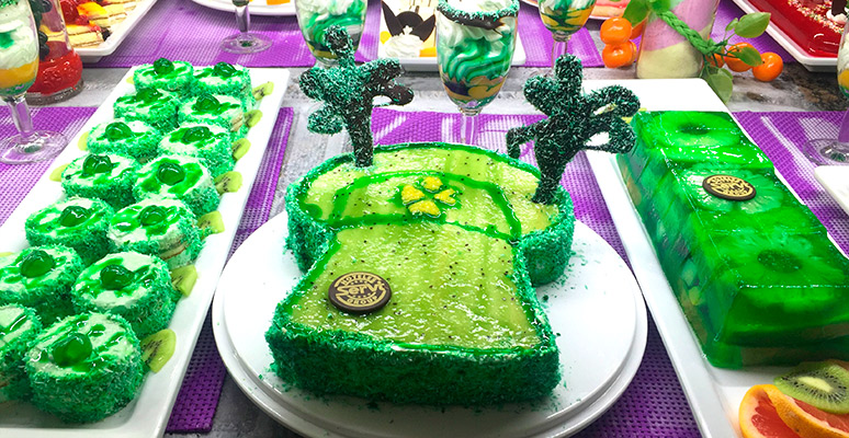 Green cakes of Saint Patrick at Servigroup Hotels