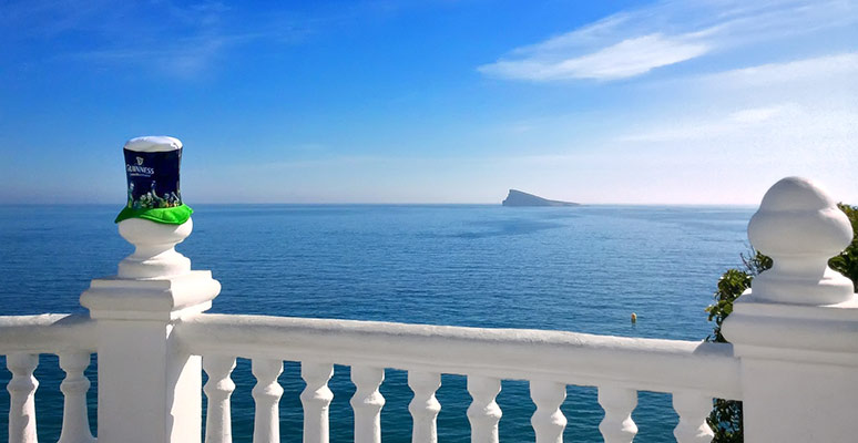 Saint Patrick's hat in the Benidorm old town
