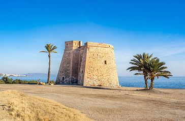 Tours et châteaux à proximité de Mojácar. Prêt pour une excursion ?