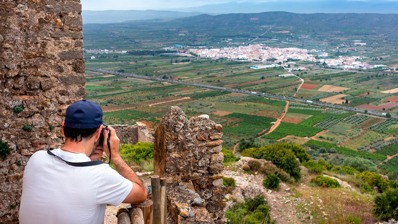 Touriste à Castillo Alcalá de Xivert 