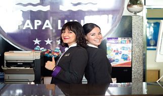 Receptionists at Hotel Servigroup Papa Luna