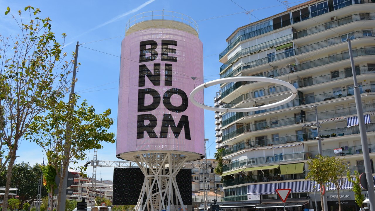 Tower on the Avenida Mediterráneo in Benidorm