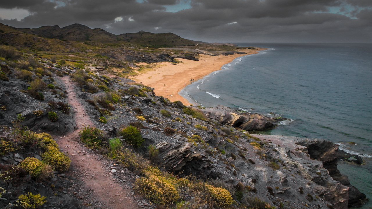 Playa Parreño, a naturist beach in Cablanque 