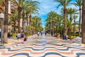 The Explanada in Alicante