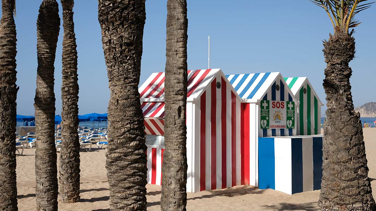 Cabanes sur la plage de Benidorm