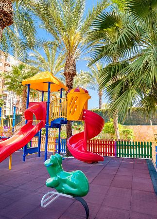 Parque infantil del Hotel Calypso en Benidorm