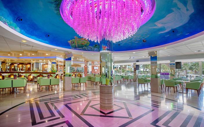 Salon Hotel Calypso