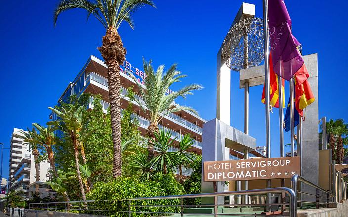 Façade de l'hôtel Diplomatic Servigroup à Benidorm