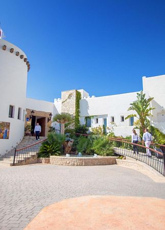 villajoyosa hotel montiboli fachada