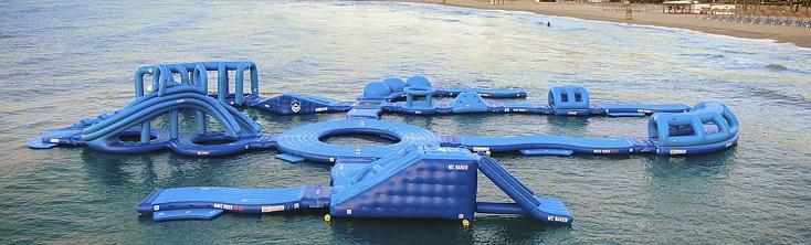 Parc Aquatique Gonflable La Zenia