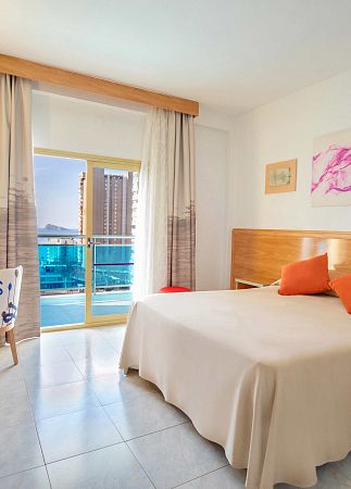 Chambre de l'hôtel Nereo à Benidorm