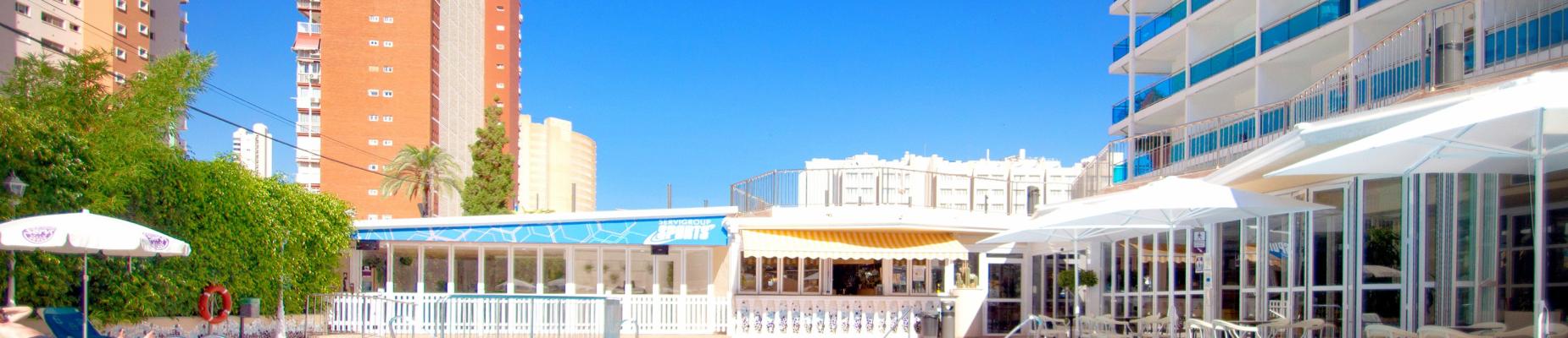 Piscine de l'hôtel Nereo à Benidorm