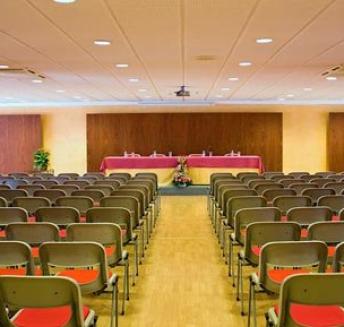 Hotel Papa Luna Convention Room