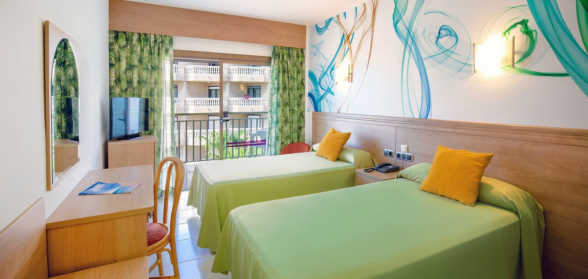 Habitación doble del Hotel Papa Luna en Peñiscola