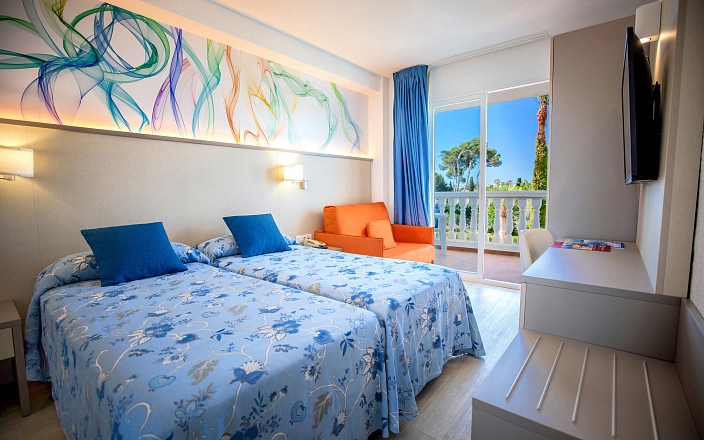 habitación estandar Hotel Servigroup Romana